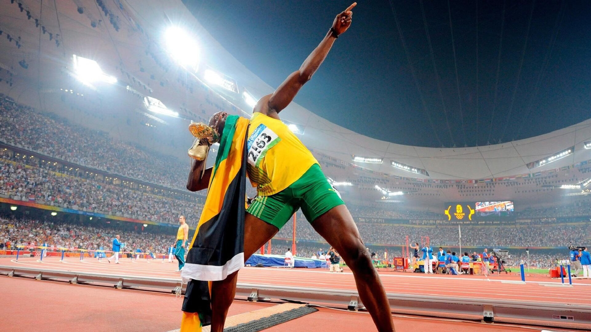 快船击退国王,乔治与伦纳德合砍50分,快船乔治伦纳德海报